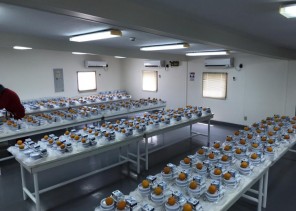 أكثر من  10500  وجبة غذائية أسبوعياً لنزلاء دار الضيافة الصحي بالجبيل