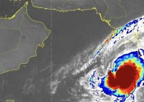 الكشف عن مدى تأثر أجواء المملكة بإعصار بحر العرب المنتظر