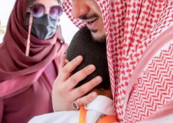 سمو الأمير محمد بن عبد الرحمن بن عبد العزيز يدشن مبادرة “السيارة الحسية” للأطفال ذوي الإعاقة في الرياض