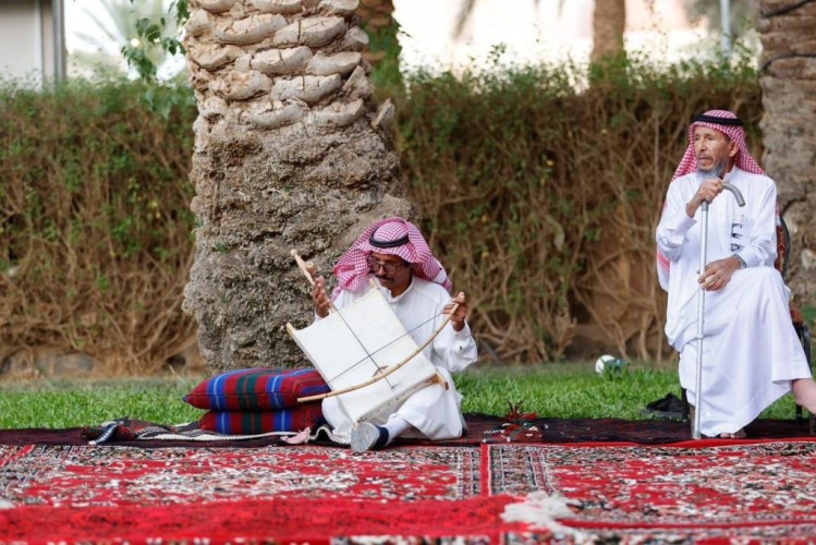 مهرجان الجوبة التراثي يربط الأجيال بالحرف والأكلات الشعبية والفنون