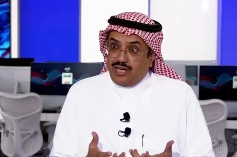 أقل منها يسبب أمراض القلب.. خالد النمر يكشف عن عدد ساعات النوم المطلوبة يوميا